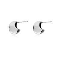 Culturesse Nala Artsy Chic Dainty Crescent Earrings (Silver)