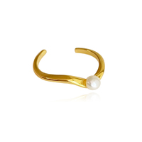 Culturesse Flo Ear Contour Cuff Earring Single Piece (Gold Vermeil)