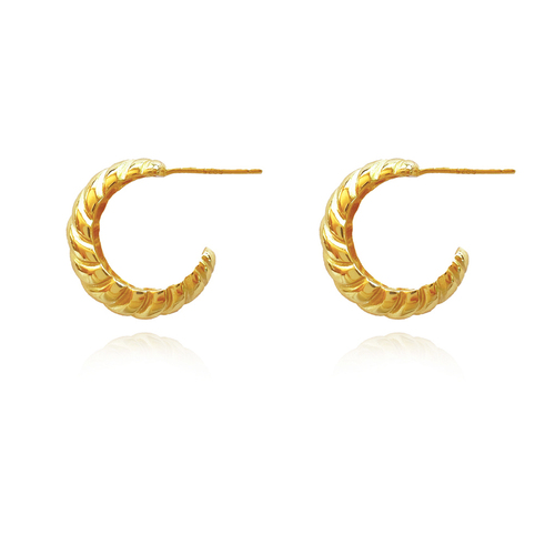 Culturesse Gianni Croissant C Hoop Earrings (Gold Vermeil)