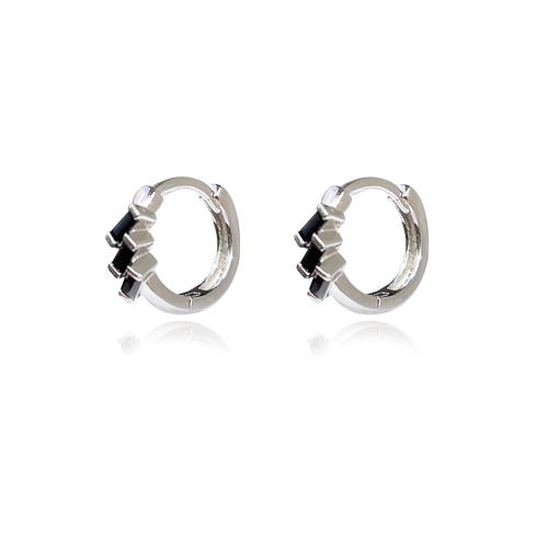 Culturesse Alma Minimalist Silver Hoop Earrings