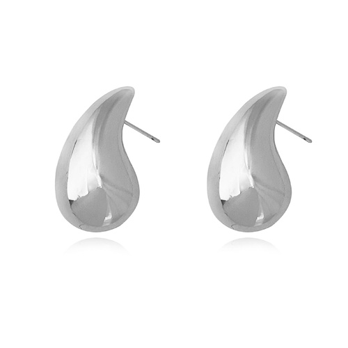 Culturesse Sloane Chunky Droplet Earrings (Silver)