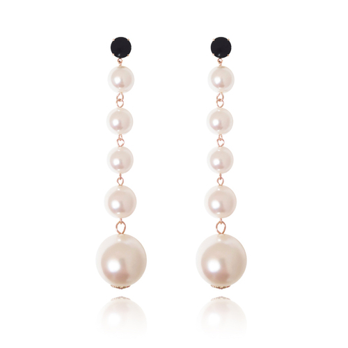 Culturesse Daphne Oversized Pearl String Earrings