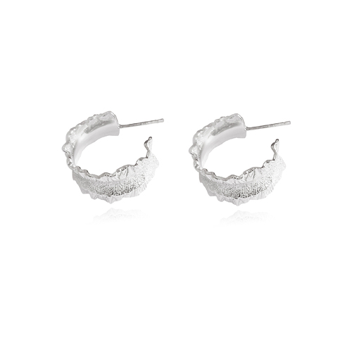 Culturesse Monte Textured Silver Hoop Earrings