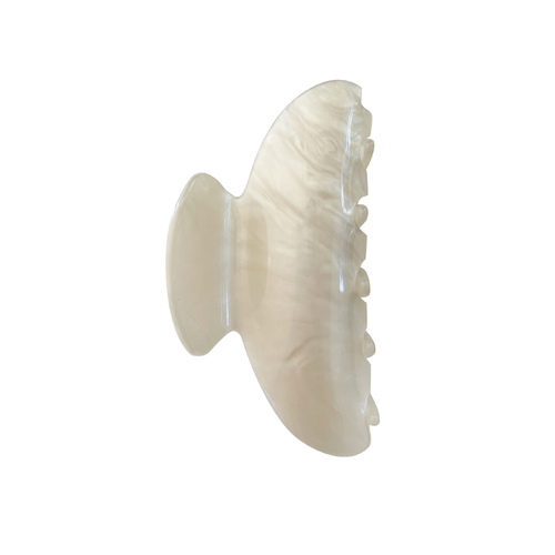 Culturesse Everlee Pearl Shimmer Hair Claw - Medium