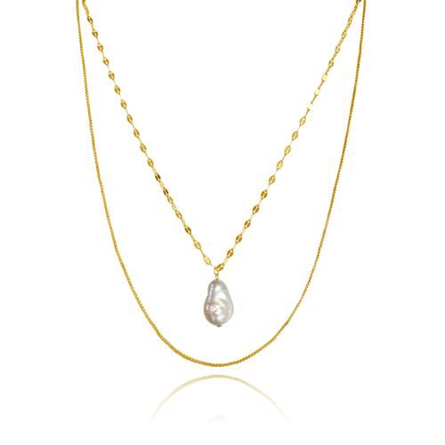 Culturesse Gwyn Layered Pearl Pendant Necklace 