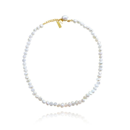 Culturesse Cyrene Fine Freshwater Pearl Necklace 