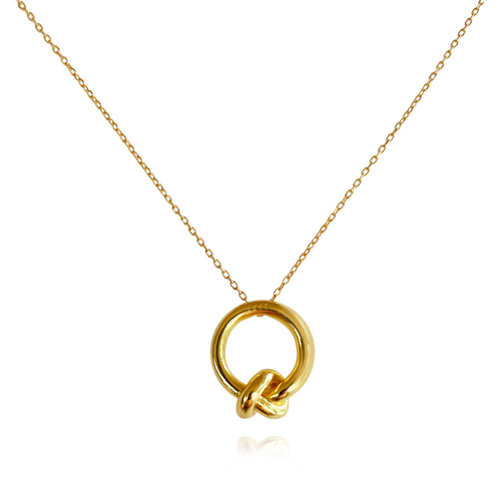 Culturesse Manon Artsy Solid Knot Pendant Necklace (Gold Vermeil)