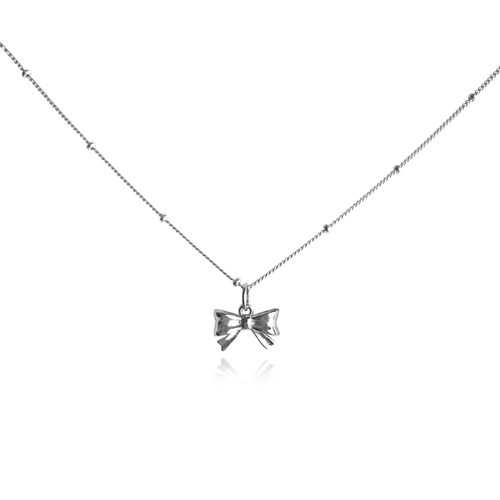 Culturesse Tilda Artisan Bow Tie Pendant Necklace (Silver)