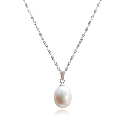 Culturesse Adalia Freshwater Pearl Pendant Necklace